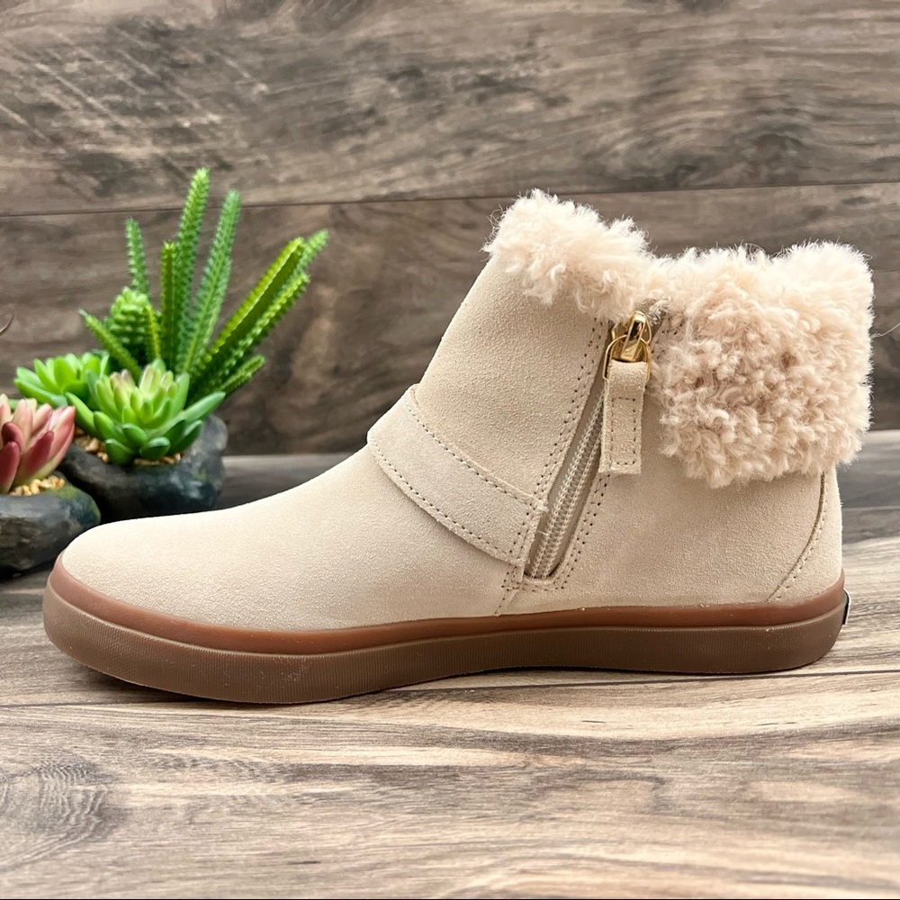 NIB Cole Haan Nantucket Cozy Ankle Boots Bootie - Picture 5 of 14